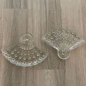 2 Elegant Fan-Shaped Snack Plates in Clear Glass